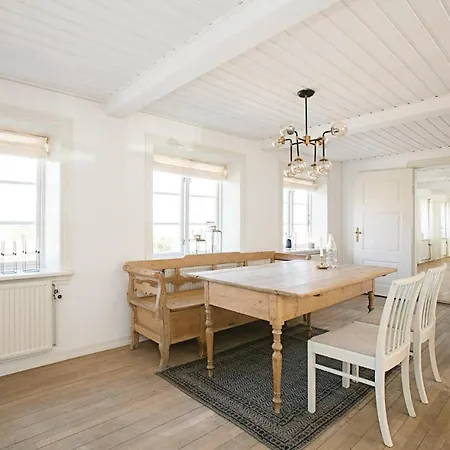 Hjornet Holiday home *